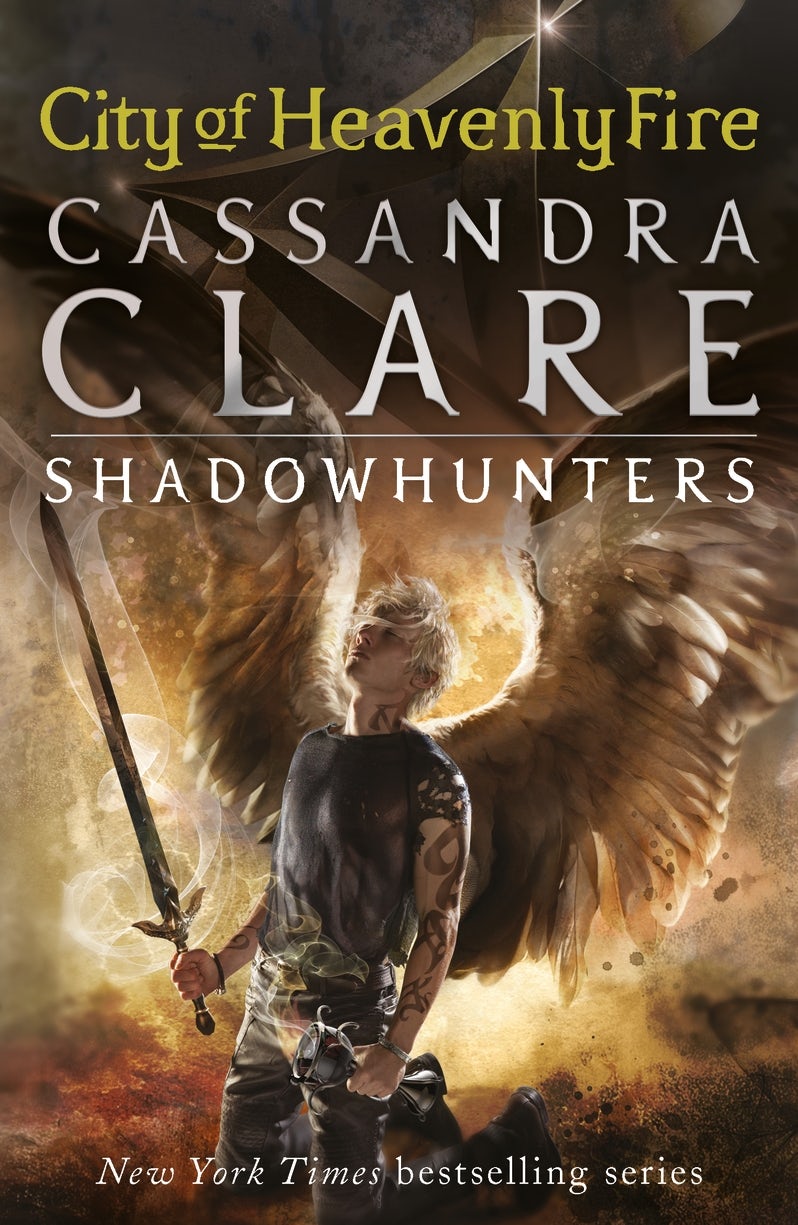 Cover image for The Mortal Instruments 6: City of Heavenly Fire, isbn: 9781406355819